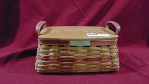 Longaberger 2002 Traditions Basket with Lid and Plastic Protector
