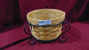 Peterboro Round Basket with Wrought Iron Holder and Plastic Insert