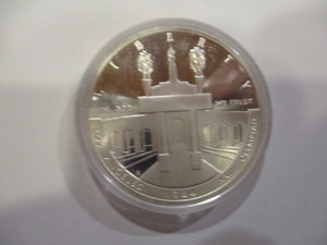 1984-S Los Angeles 23rd Olympiad (Colloseum) Commemorative Silver Dollar