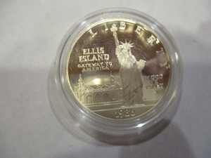 1986-S Statue of LibertyEllis Island Commemorative Silver Dollar