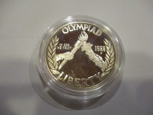 1988-S Olympic (Torch Passing) Commemorative Silver Dollar