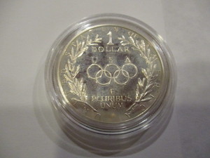1988-S Olympic (Torch Passing) Commemorative Silver Dollar