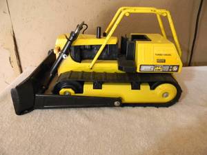 lot 5 image: VINTAGE MIGHTY TONKA TURBO DIESEL T-9 BULLDOZER YELLOW PRESSED STEEL - Original - NICE - GREAT PIECE - SEE PICTURES