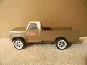 lot 17 image: VINTAGE 1960s Tonka Pick-up Truck Mound Minn Pressed Steel - NICE - GREAT PIECE - SEE PICTURES