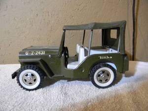 lot 27 image: VINTAGE 1960s Tonka Jeep Army Truck GR 2 - 2431 Military Steel Truck with Canopy & Spare Tire - NICE - FANTASTIC PIECE - SEE PICTURES