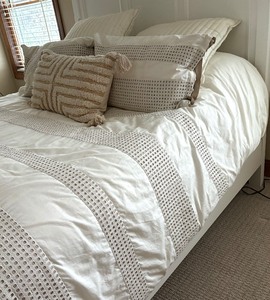 Comfy Queen Bedding Ensemble