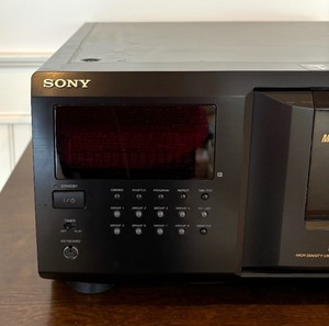 Sony Mega Storage Compact Disk Player CDP-CX355
