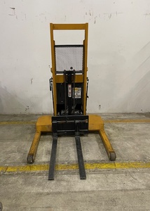 lot 10 image: BigJoe Forklift    MADE IN USA