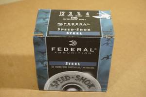 lot 212 image: 25 Federal Speed Shok 12 Gauge 3 Steel 4 Shot Shotshells