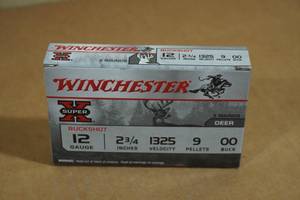 lot 236 image: 5 Winchester Super-X 12 Gauge 2-34 00 Buck Shotshells