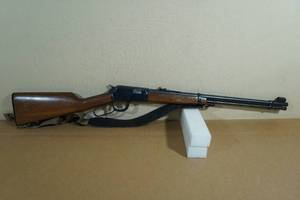 lot 12 image: 1976 Winchester Model 9422 .22 SLLR Lever-Action Rifle
