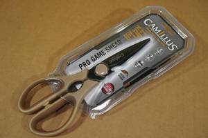 lot 45 image: Camillus Pro Game Shears