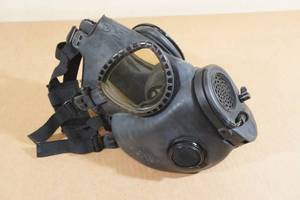 lot 64 image: Vintage Military Issue Gas Mask