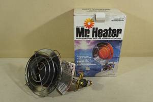 lot 84 image: Mr Heater Propane Sunflower Heater