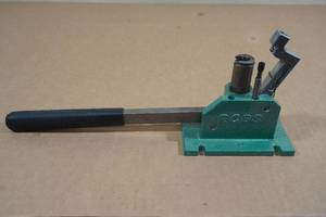 lot 106 image: RCBS Automatic Priming Tool