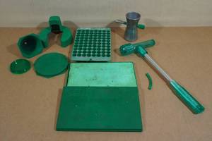 lot 107 image: Assorted Reloading Accessories
