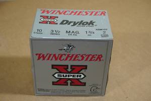 lot 185 image: 25 Winchester Super-X 10 Gauge 3-12 Magnum Steel 2 Shot Shotshells