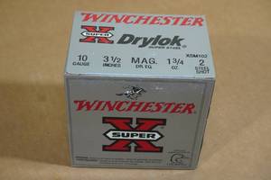 lot 187 image: 25 Winchester Super-X 10 Gauge 3-12 Magnum Steel 2 Shot Shotshells
