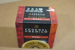 lot 195 image: 25 Federal Ultra Shock 10 Gauge 3-12 Steel BBB Shot Shotshells