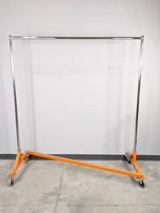 lot 37 image: Heavy Duty GarmentClothing Z Rack  M