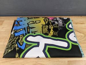 lot 65A image: Mocsicka Graffiti 80s 90s Birthday Party Backdrop Urban Retro Birthday Party Background Hip Hop Decoration Banner (8x6ft) Q