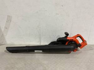 lot 321 image: POWERCOMMAND 2-In-1 Cordless Sweeper & Vacuum
