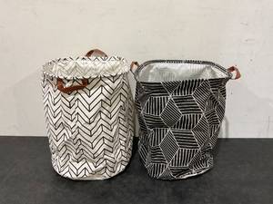lot 197 image: Boic Foldable Laundry Basket