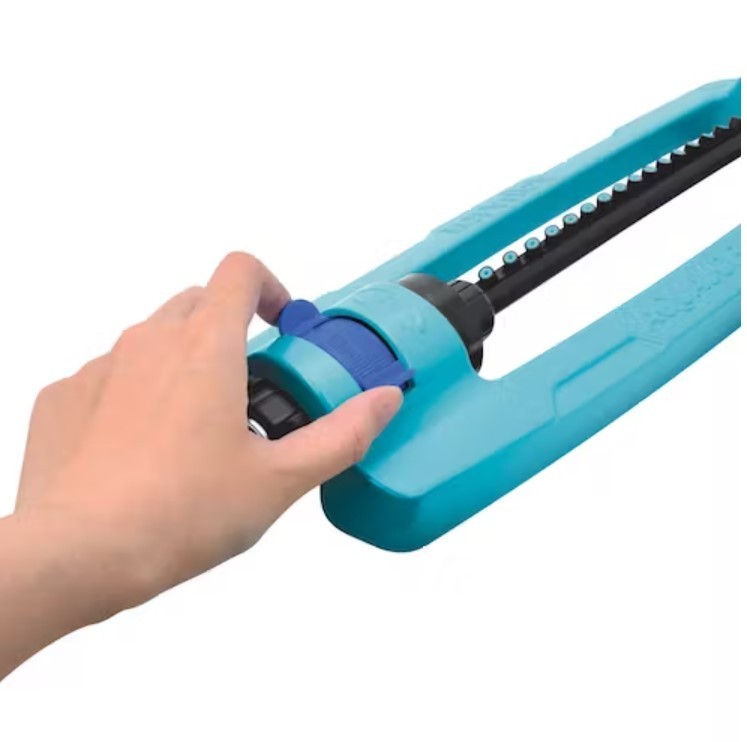 lot 447 image: NEW  Aqua Joe SJI-OMS18 Indestructible Metal Base Oscillating Sprinkler with Adjustable Spray  4000 sq ft Max Coverage
