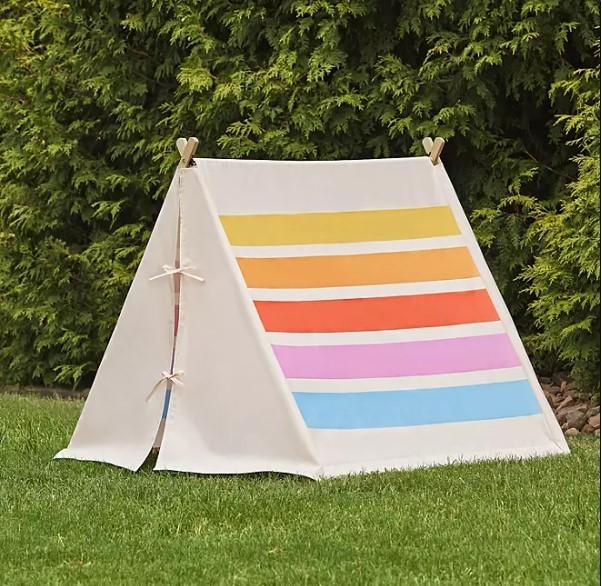lot 428 image: NEW Members Mark Recycled Fabric Outdoor Play Tent
