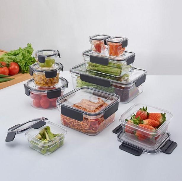 Ello 10pc Plastic Food Storage Container Set with Skid Free Soft Base