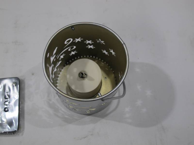lot 430 image: Luminara IndoorOutdoor Holiday Pail with Flameless Votive - Snowflake