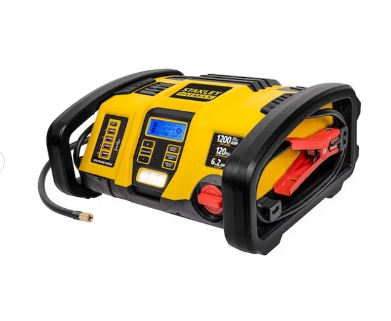 lot 205 image: Stanley PP1DCS Fatmax 1000 Peak Amp Power Station