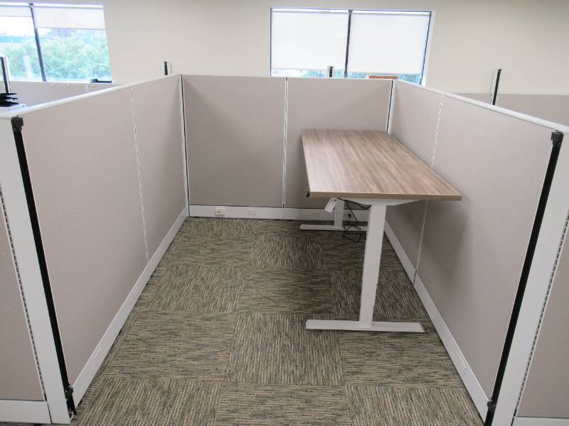 lot 81 image: Friant My-Hite 3 Stage 2 Motor Sit Stand Office Desk 72 in x 30 in