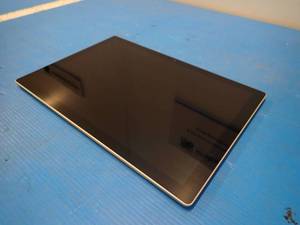 Microsoft&nbspSurface Pro 6 1796 &nbspINTEL(R) CORE(TM) I5-8350U CPU  1.70GHZ  16GB RAM  256GB SSD  No charger  NO OS  very light scratches on screen