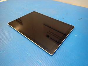 Microsoft&nbspSurface Pro 7 &nbspINTEL(R) CORE(TM) I5-1035G4 CPU  1.10GHZ  8GB RAM  256GB SSD  No charger  NO OS  Scratches on screen &amp back