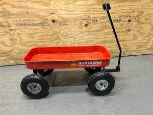 lot 48 image: NORTHERN TOOL & EQUIPMENT Wagon
