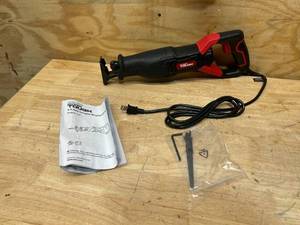 lot 84 image: HYPER TOUGH 6.5 Amp Reciprocating Saw
