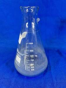 lot 21 image: Fisherbrand 1000ml Filtering Flask (Used)
