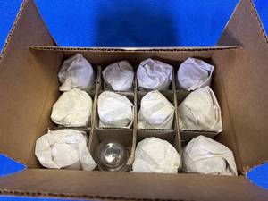 lot 28 image: 12 - Balsam Varnish Bottles