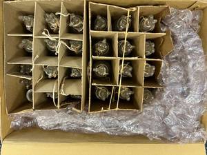 lot 82 image: 24 - 30ml Clear Glass Mickey Mouse Dropping Bottles Made in USA