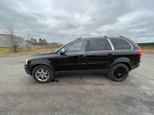 lot 25 image: 2008 Volvo XC90 V8 - AWD - 2 OWNERS