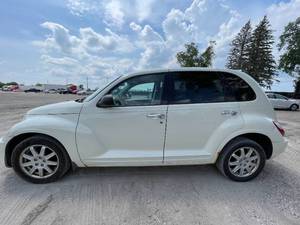lot 112 image: 2007 Chrysler PT Cruiser Touring