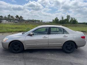 lot 25A image: 2005 Honda Accord Hybrid WNavi