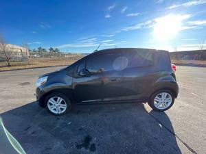 lot 19 image: 2015 Chevrolet Spark CVT - 2 OWNERS