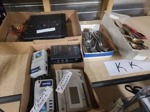 lot 17 image: LL A mix of vintage electronics and silverware prepped for crafting