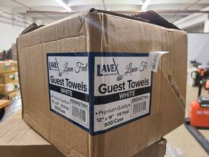 lot 38 image: LL Lavex Linen Feel Guest Towels