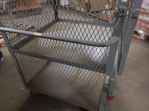 lot 155 image: Large lockable rolling storage cart