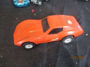 lot 53 image: Vintage Metal Tonka action race car made in Japan