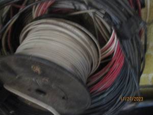 lot 83 image: Assortment of coated copper wire...