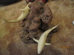 lot 87 image: Porcelain Aquatic Shark statue approximately 11 tall